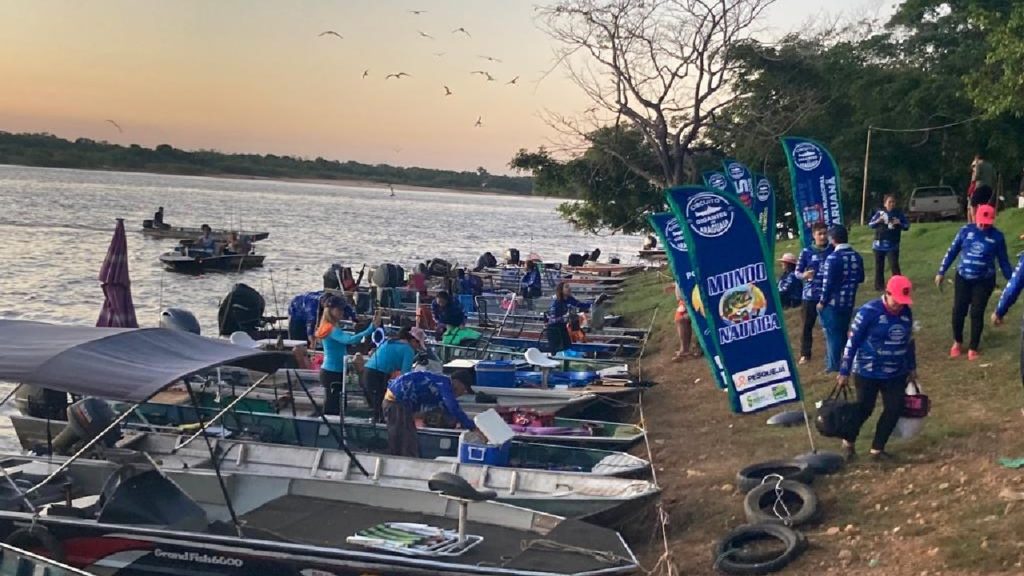 O Circuito Goiano de Pesca Esportiva, no Lago da Serra do Facão, em Catalão, e o Gigantes do Araguaia, no distrito de São José dos Bandeirantes (Nova Crixás), vão movimentar o turismo, neste sábado (25/05), nas duas regiões. Juntos, os torneios, que têm patrocínio do Governo de Goiás, por meio da Agência Estadual de Turismo (Goiás Turismo), reunirão 630 pescadores.