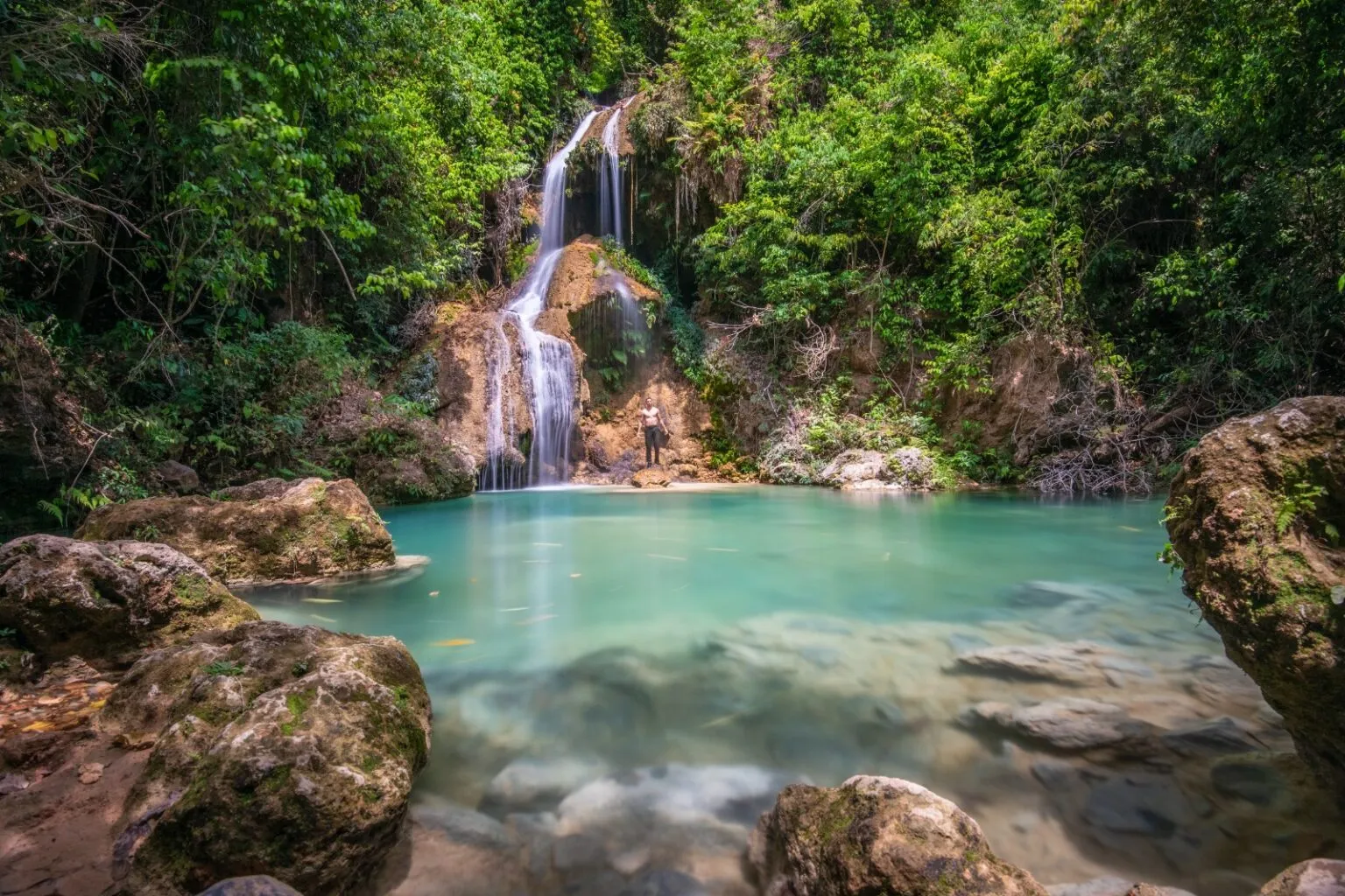  Oitavo destino mais visitado do país, de acordo com pesquisa recente divulgada pelo Instituto Brasileiro de Geografia e Estatística (IBGE), Goiás deve experimentar uma melhora no ambiente de negócios, com a entrada em vigor da nova Lei Geral do Turismo.