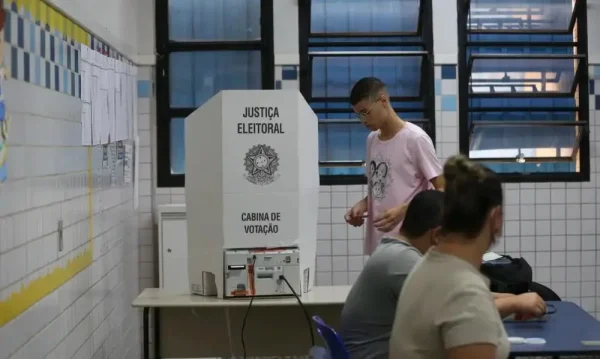 Goiás teve 19.967 candidaturas julgadas pelo Tribunal Regional Eleitoral do estado (TRE-GO) para o pleito do próximo domingo (6/10). O tribunal aprovou 18.950 candidaturas, sendo 616 para o cargo de prefeito e 17.785 para vereador, nos 246 municípios goianos.