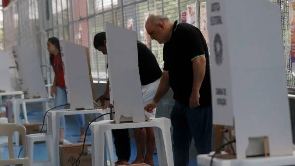 Mais de 1,6 milhão de eleitores em Goiás são esperados nas urnas neste domingo (27/10) para o segundo turno das Eleições Municipais de 2024.