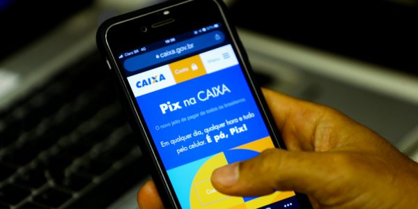 Um total de 644 chaves Pix de clientes da Caixa Econômica Federal tiveram dados expostos, informou nesta sexta-feira (8/11) o Banco Central (BC). Esse foi o 16º incidente com dados do Pix desde o lançamento do sistema instantâneo de pagamentos, em novembro de 2020.