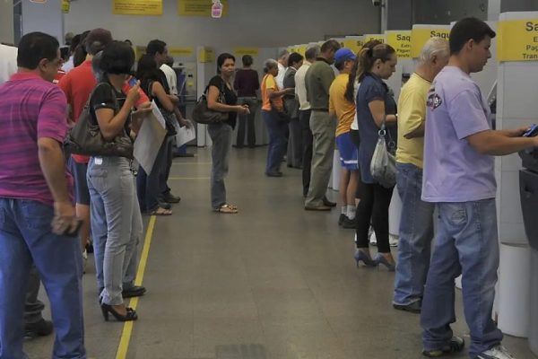 O funcionamento dos bancos passará por mudanças devido a dois feriados nacionais. Segundo a Federação Brasileira de Bancos (Febraban),