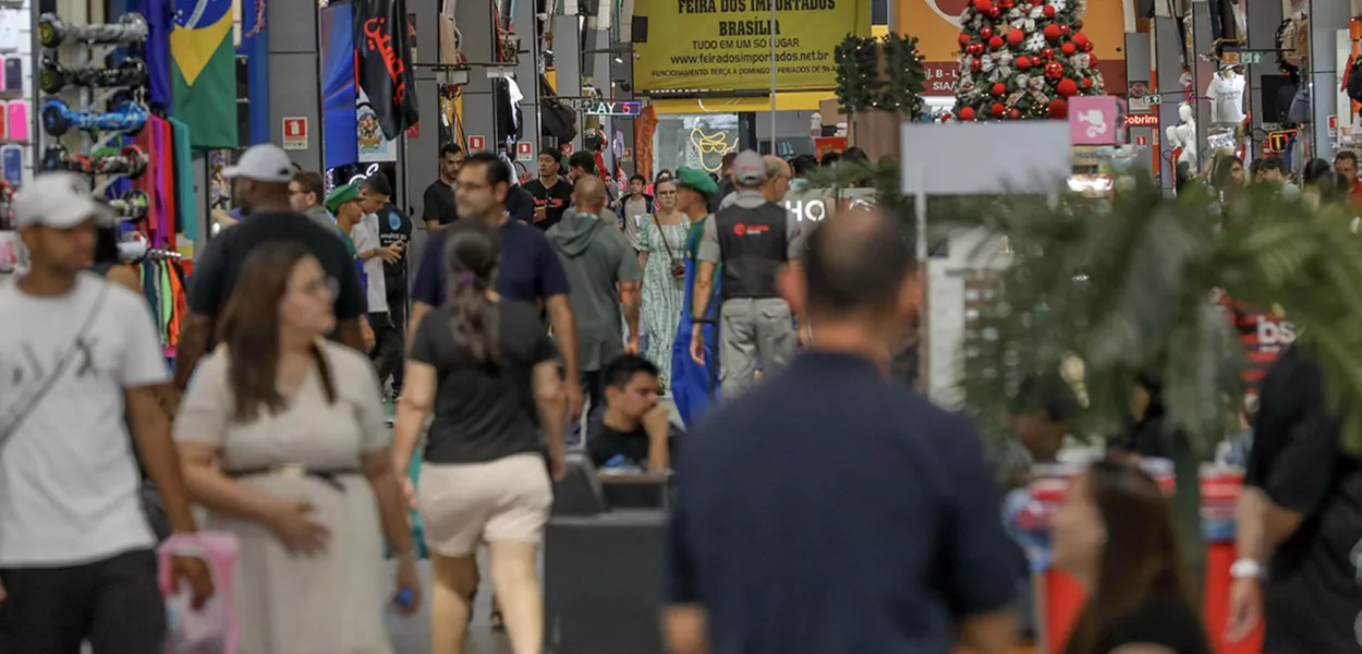 As vendas no varejo brasileiro registraram um aumento expressivo de 12,2% neste fim de ano em comparação ao mesmo período de 2023, informa Lauro Jardim, do jornal O Globo.