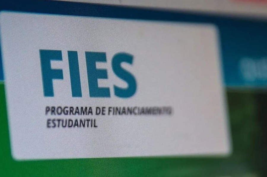 O Ministério da Educação (MEC) informou nesta quinta-feira (2) que vai ofertar 112.168 novas vagas para o Fundo de Financiamento Estudantil (Fies) ao longo de 2025, sendo 67.301 vagas no primeiro semestre e 44.867 vagas no segundo semestre.￼